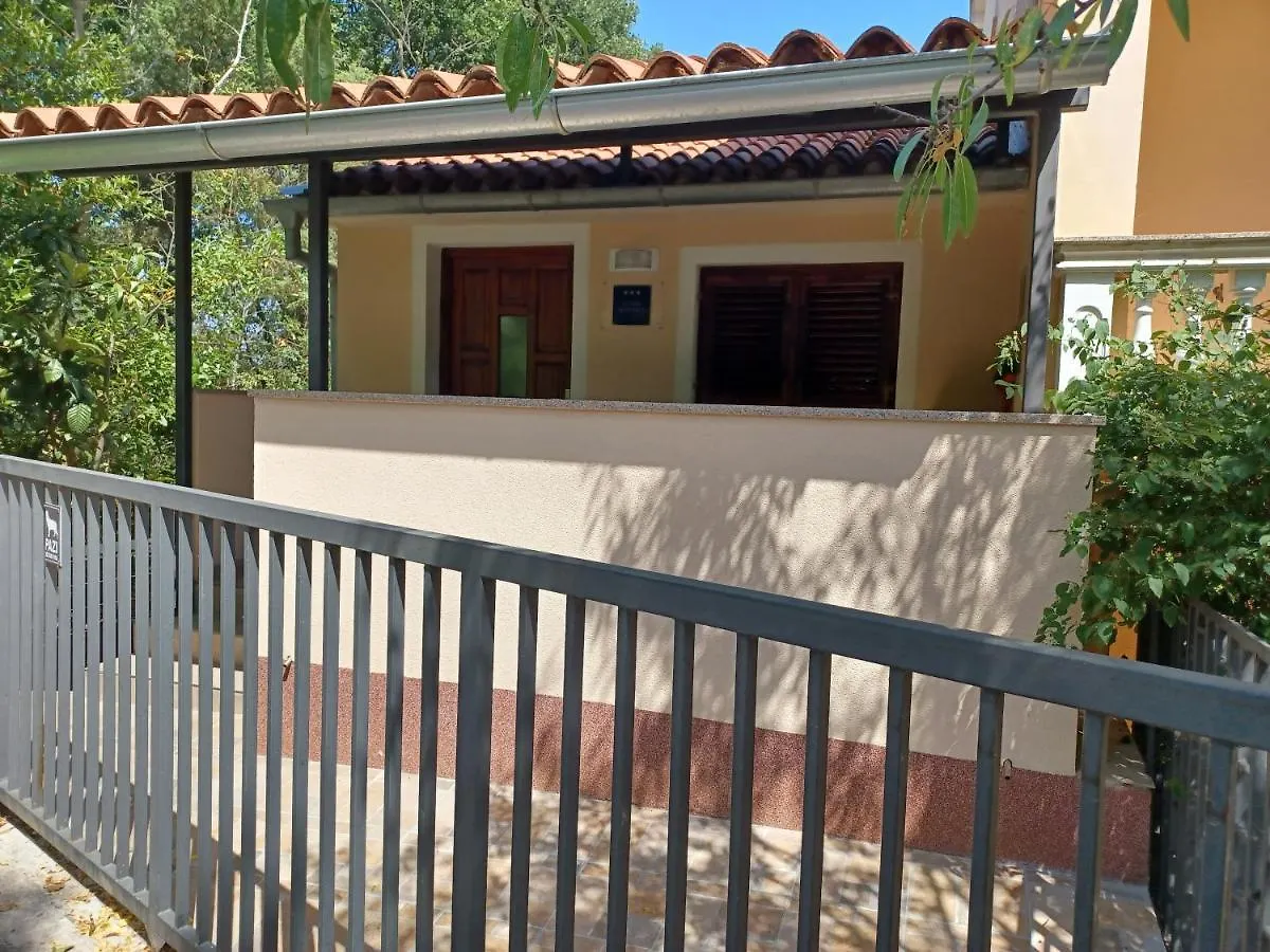 Apartment Studio D Vinkuran